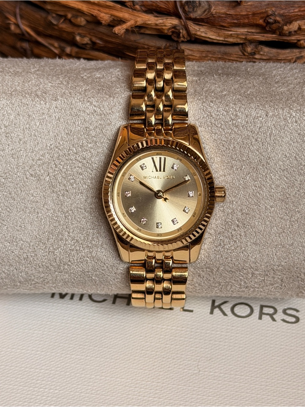 Michael Kors Ladies Gold Tone Women's Link Bracelet Watch with Crystal Markers